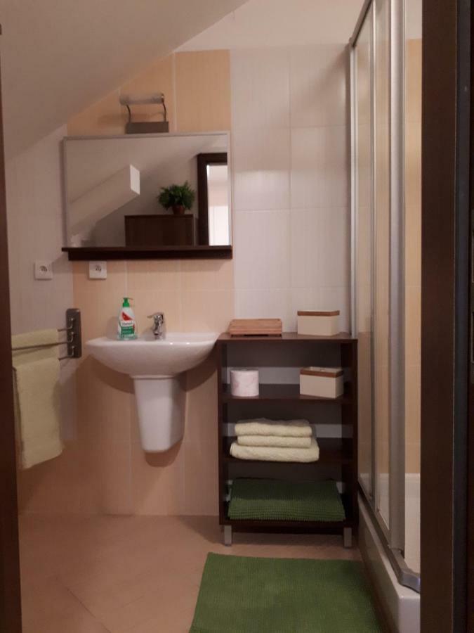 Hrabovo Barbora 19 Apartment Ruzomberok Luaran gambar