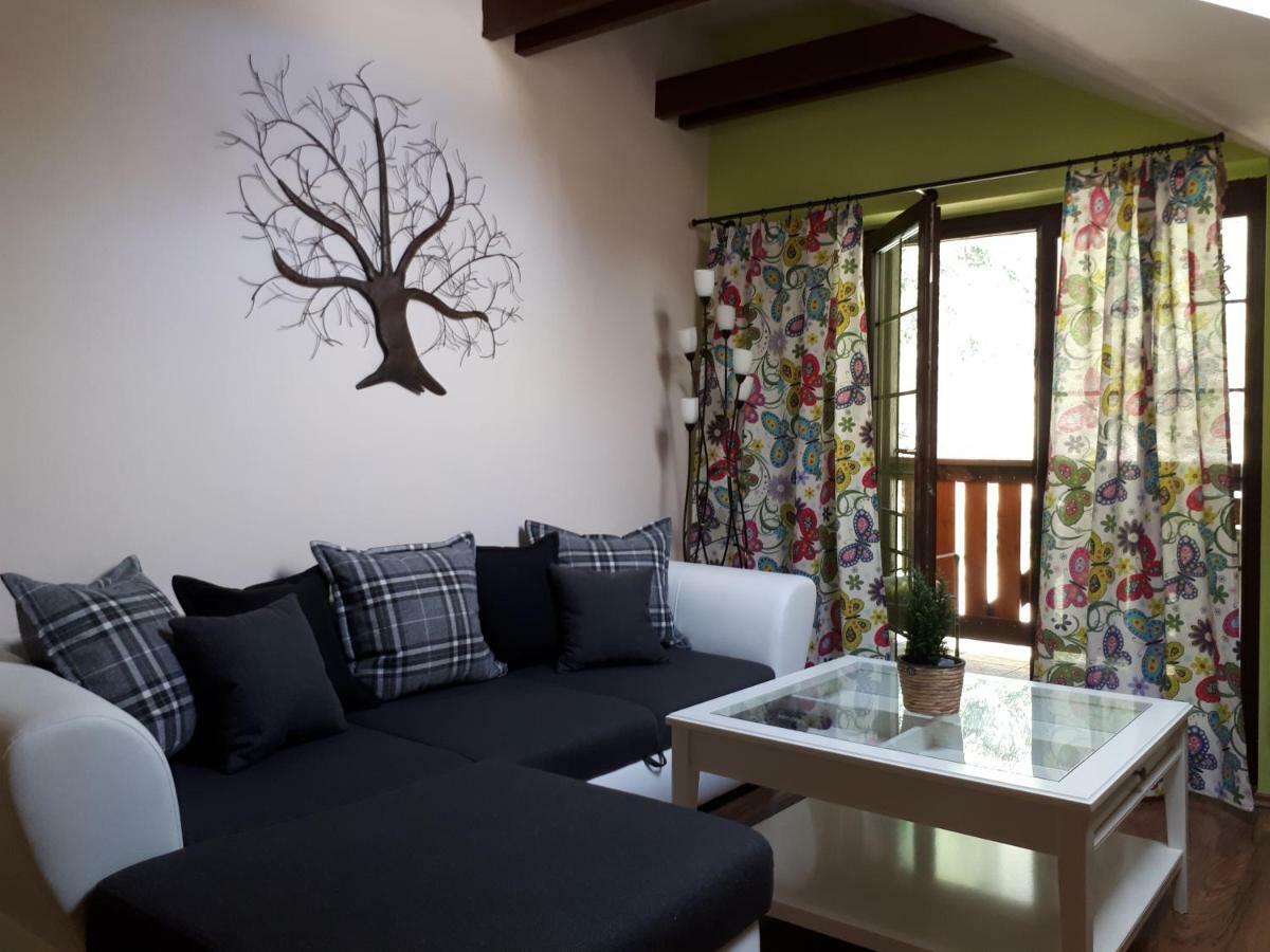 Hrabovo Barbora 19 Apartment Ruzomberok Luaran gambar